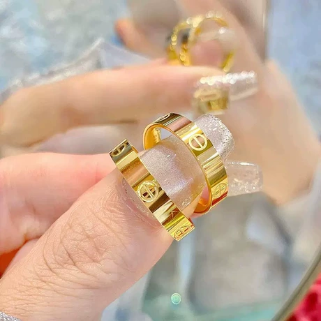 Retro Gold Rope Ring - Classic Twist Pattern